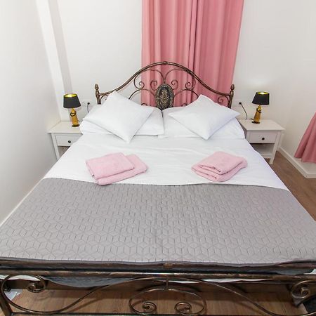 Luxury Apartments Iris Mostar Bagian luar foto